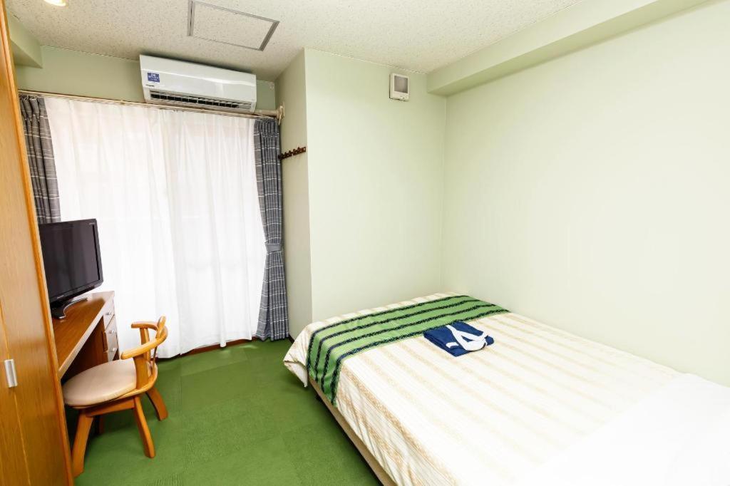 Hotel Peace Land Kume Naha Extérieur photo